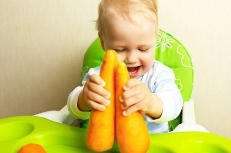 Açúcar não é sinônimo de amor. Evite dar doces para seu filho!