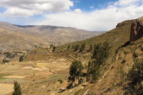 Os collaguas viviam nas terras altas; os cabanas, nas terras baixas do vale