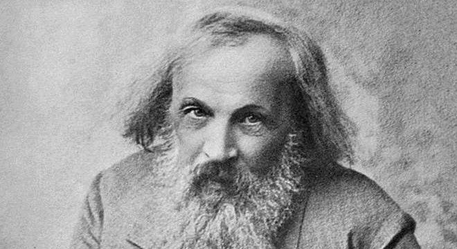 O cientista russo Dmitri Mendeleev foi o primeiro a tentar organizar os elementos químicos há 150 anos 