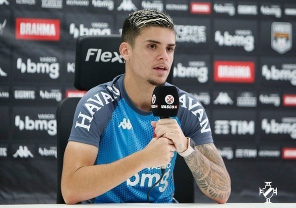 2022 - Gabriel Pec (Volta Redonda 2x4 Vasco - Carioca).