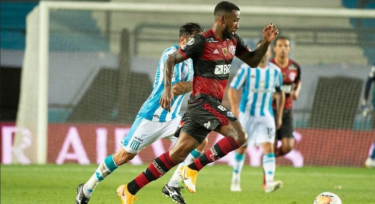 24/11/20 - Racing 1x1 Flamengo, no Estádio El Cilindro, em Avellaneda, na Argentina (oitavas de final da Libertadores de 2020).