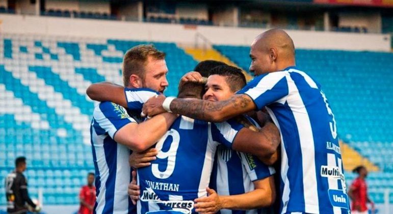 26- Avaí - Valor da marca em 2021: R$ 13 milhões - Valor da marca em 2020: R$ 29 milhões - Variação: -54%