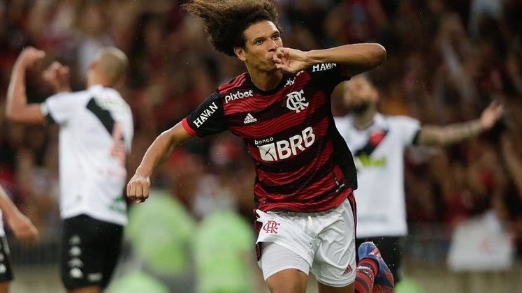 28º -  Willian Arão, volante do Flamengo: 7 milhões de Euros (R$35 milhões)