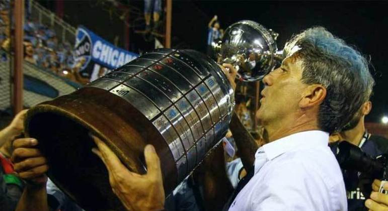 3° - GRÊMIO (5 finais): 1983 (campeão), 1984, 1995 (campeão), 2007 e 2017 (campeão).