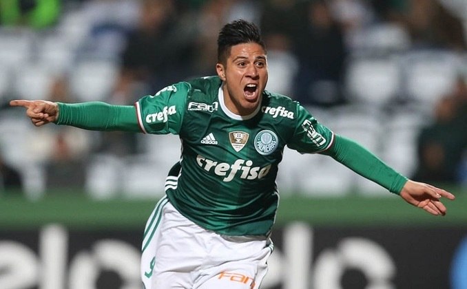 3) Jonathan Cristaldo - Argentina - jogou no Palmeiras entre 2014 e 2016 - marcou 18 gols