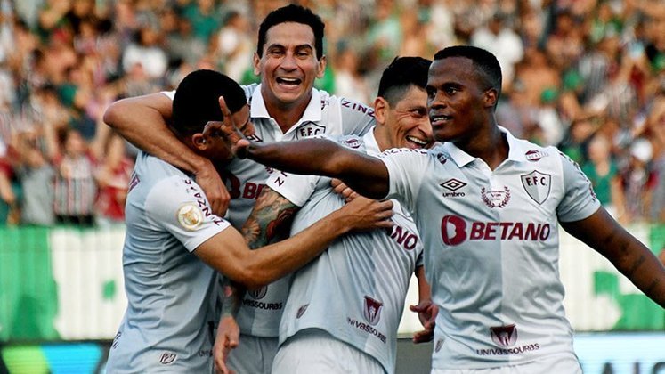 3º lugar: FLUMINENSE (38 pontos) - 21 jogos - Título: 10,3% / Libertadores: 89,3% / Sul-Americana: 10,5% / Rebaixamento: 0,004%