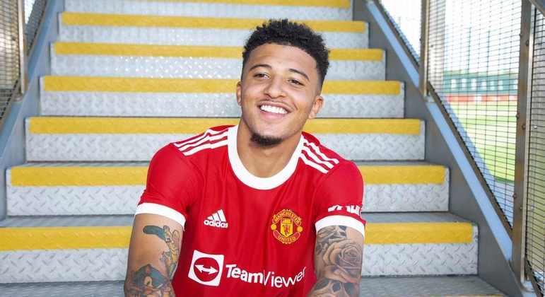 3° lugar - Jadon Sancho (21 anos) - Atacante - Contratado pelo Manchester United - Ex-time: Borussia Dortmund - Valor da transferência: 85 milhões de euros (R$ 518,5 milhões).