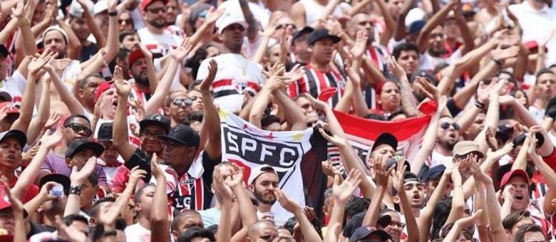 3 ? So Paulo: 1,250 milho de tricolores esto na plataforma do YouTube do clube