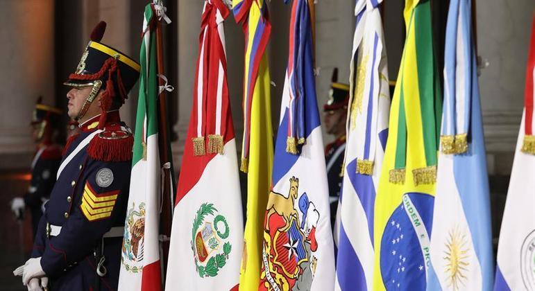 Novo decreto aumenta poder de compra de viajantes que se deslocam entre os países-membros do bloco