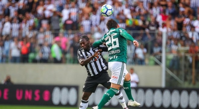 33ª rodada - Palmeiras (67 pontos) - O Verdão saiu atrás, mas conseguiu o empate com o Atlético-MG por 1 a 1 e manteve os cinco pontos de vantagem sobre o segundo colocado Int