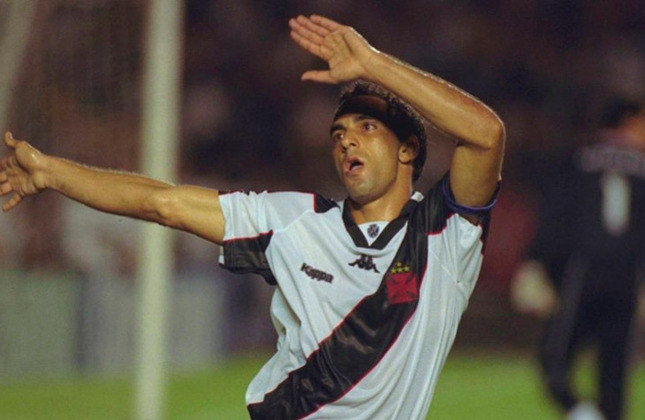 4º - Edmundo (1992 - 2008)- 153 gols em 316 jogos (Média: 0.48).