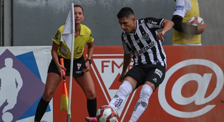 4° - Jefferson Savarino (24 anos): Meia-atacante - Valor de mercado: 7 milhões de euros (R$ 44,6 milhões) - Contrato até dezembro de 2023.