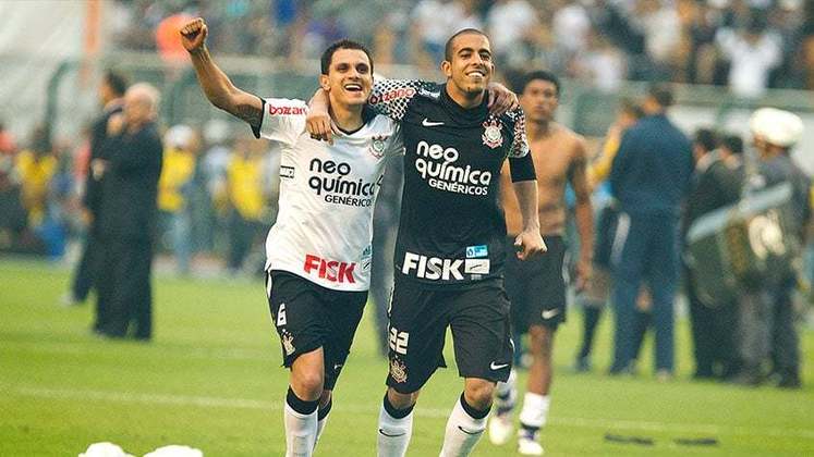 4º lugar - Campeonato Brasileiro de 2011 - Corinthians somou 30 pontos, 53% de aproveitamento.