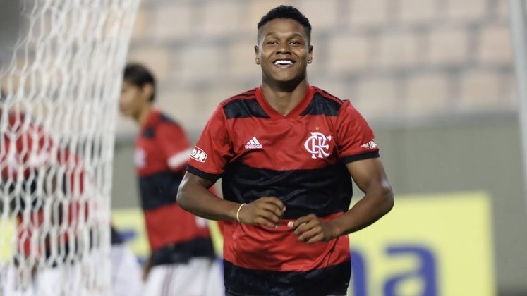 43º- Matheus França (Brasil), meio-campista de 17 anos do Flamengo.