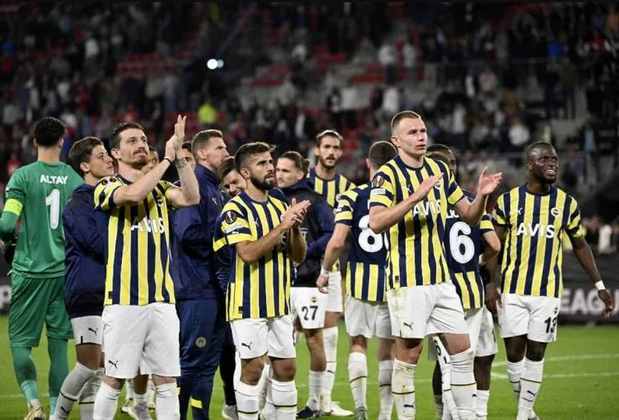 44º lugar: Fenerbahçe (Turquia) - Nível de liga nacional para ranking: 3 - Pontuação recebida:  161.