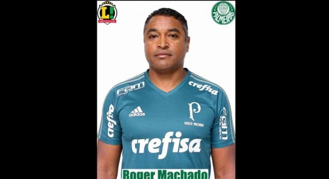 4,5 - Roger Machado - A atuação foi ruim e as mudanças não surtiram efeito, tanto que o time sofreu para chegar em Fábio. Assim, um erro seria decisivo, como foi.