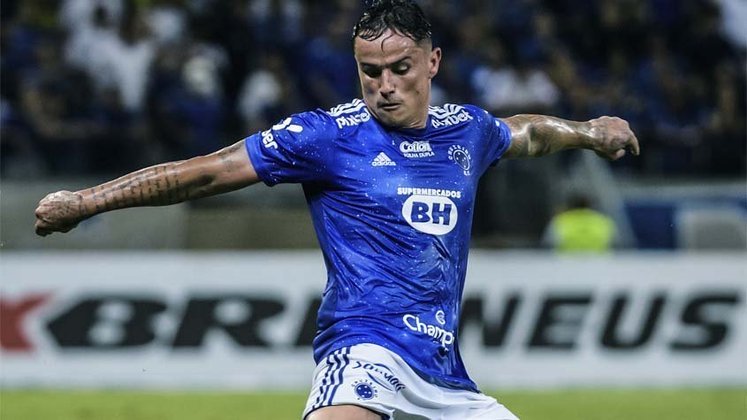 5º - Cruzeiro: 13,00 milhões de Euros (R$ 67,28 milhões) - 28 jogadores no elenco