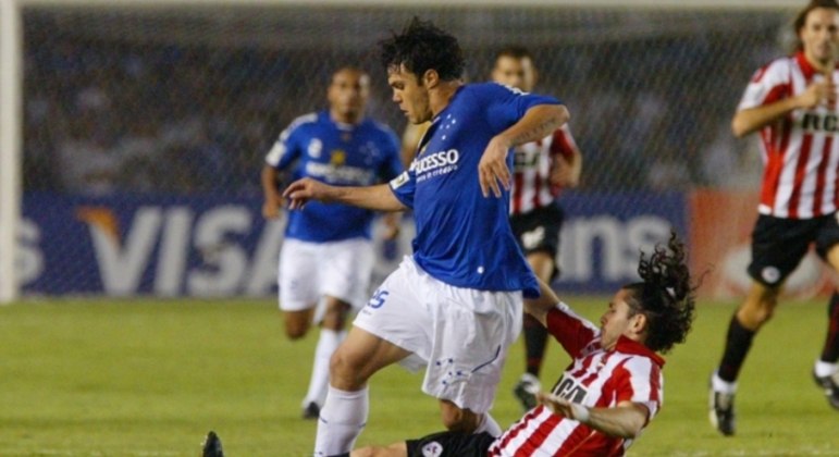 5° - CRUZEIRO (4 finais): 1976 (campeão) 1977, 1997 (campeão) e 2009.