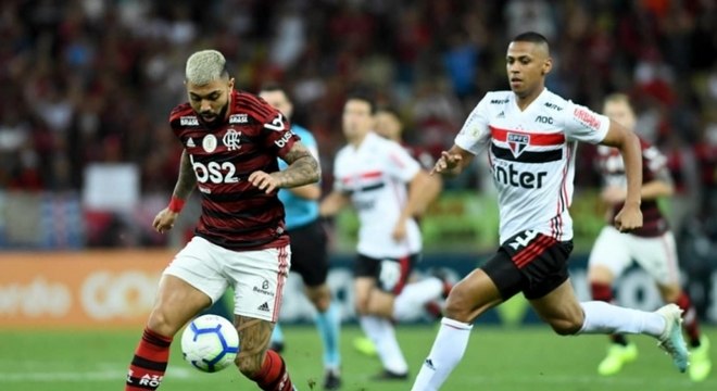 5º em assistências para gols do Flamengo no Brasileirão - Além dos gols, Gabriel Barbosa ajudou os companheiros com quatro passes decisivos