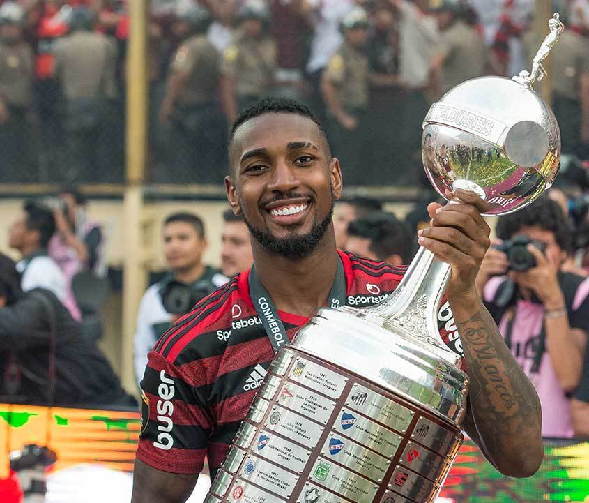 Olympique de Marselha comunica oficialmente a Gerson que ele não