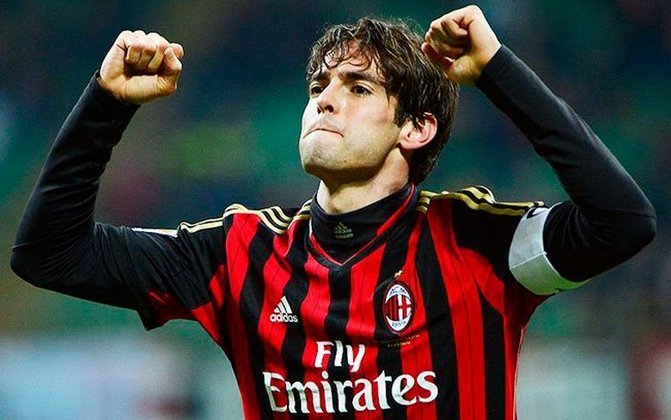 5º - Kaká - meio-campista - transferência do Milan para o Real Madrid - Valor: 67 milhões de euros.
