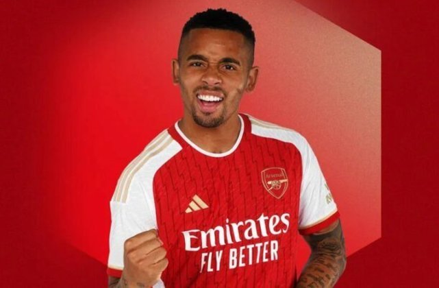 5º lugar: Gabriel Jesus - O atacante do Arsenal, de 26 anos, tem valor de mercado estimado em 70 milhões de euros (R$ 376 milhões na cotação atual). - Foto: Divulgação/Arsenal