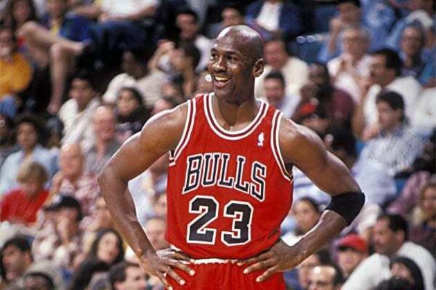 5º - Michael Jordan: 32.292 pontos