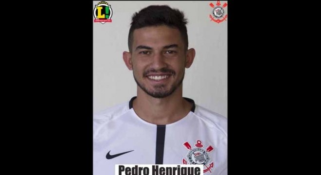 5,0 - Pedro Henrique - Parecia muito nervoso, extrapolou na força em alguns lances e deu espaço para os atacantes adversários trabalharem