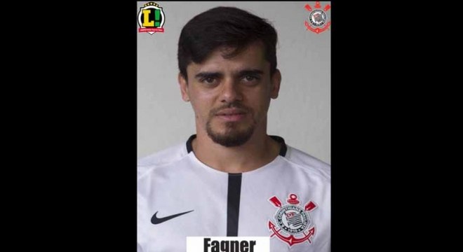 5,5 - Fagner - Não teve muitos problemas na defesa, neutralizou bem as jogadas pelo seu lado, porém foi praticamente nulo no setor ofensivo.