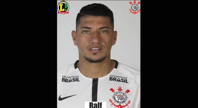 5,5 Ralf - Teve muita dificuldade no duelo individual com Valdivia, em que levou a pior. Com o time no abafa, passou muito tempo sem função.