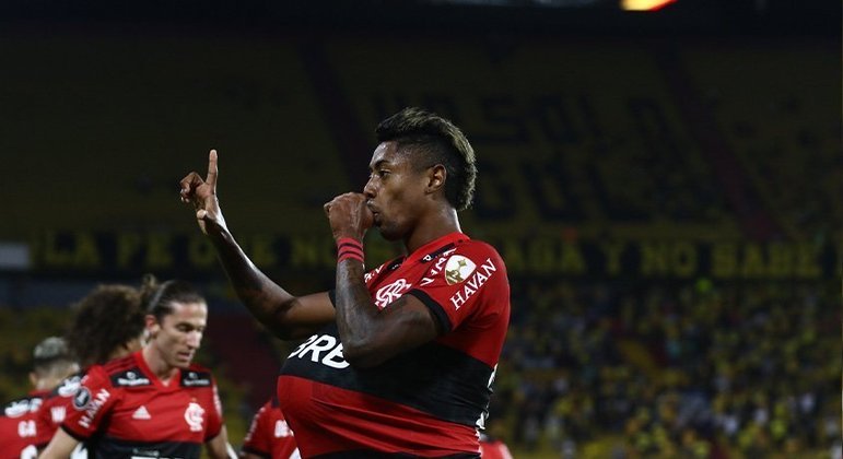 6° - FLAMENGO (3 finais): 1982 (campeão), 2019 (campeão) e 2021 (decisão em 27/11).