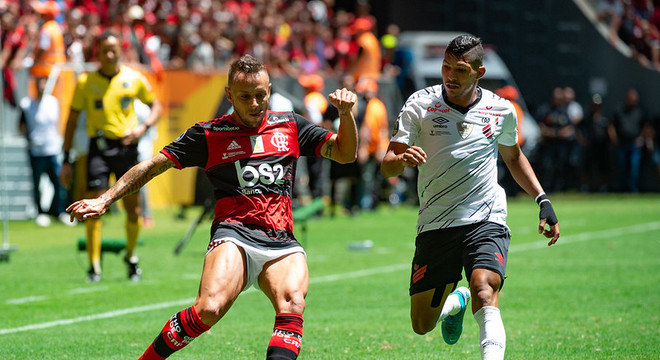 6) Flamengo 3 x 0 Athletico-PR - Data: 16/2/2020 - Local: Man Garrincha - Pblico pagante: 48.009 - Supercopa do Brasil