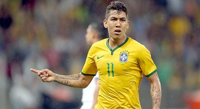 4º Roberto Firmino
Vice-campeão inglês com o Liverpool e campeão da Liga dos Campeões, o atacante brasileiro vale cerca de 80 milhões de euros (R$ 357 milhões)