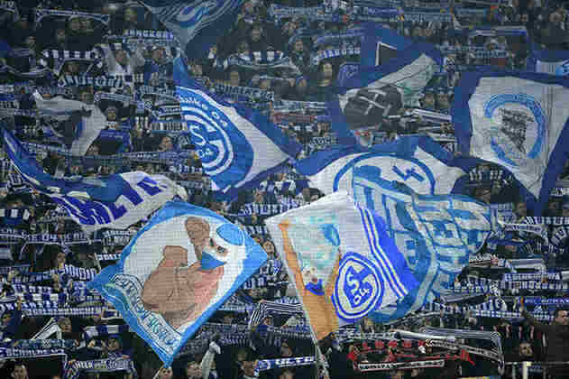 6º lugar: torcida do Schalke 04 (ALE)