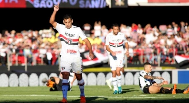 6ª rodada do Brasileiro: São Paulo 1 x 0 Santos (20/5/2018)