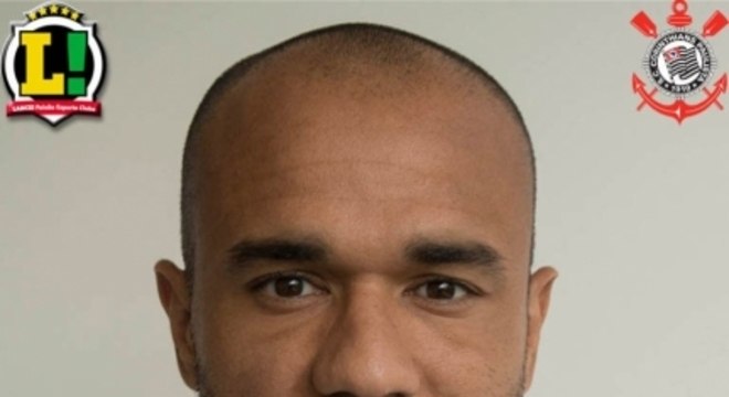 6,5- Roger - Travou duros duelos na área com os beques chilenos e teve seus méritos. Cavou faltas e deixou sua marca com oportunismo.