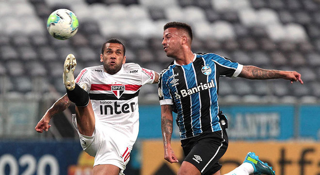 7 colocado ? Grmio (56 pontos/36 jogos): 0.0% de chances de ser campeo; 100% de chances de Libertadores (G6); 0% de chances de rebaixamento.