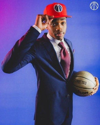 7ª escolha: Bilal Coulibaly (FRA) - escolhido pelo Indiana Pacers e trocado para o Washington Wizards