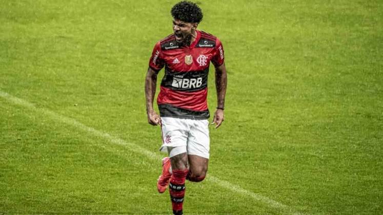 7° lugar: Bruno Viana (zagueiro - 26 anos - Flamengo): queda de 3,5 milhões de euros (R$ 22,6 milhões) / valor de mercado atual: 2 milhões de euros (R$ 12,9 milhões)