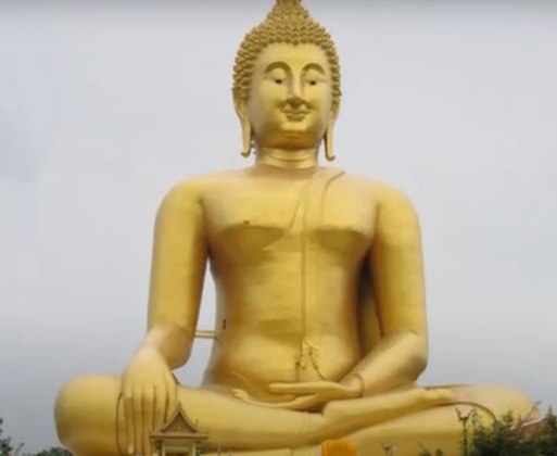 7° lugar: Grande Buda da Tailândia - País: Tailândia - Altura: 92 metros