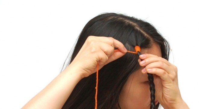 728px-Do-a-Hair-Wrap-Step-4