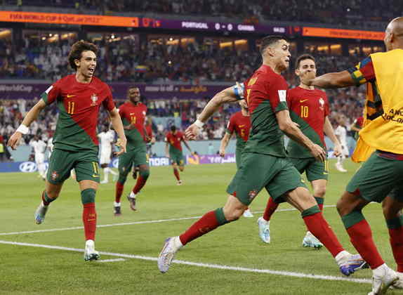 8º jogo das oitavas: Portugal garantiu a vaga na próxima fase. Os 100% de aproveitamento até aqui dão o tom de que a primeira colocação deve ser o destino dos lusitanos.