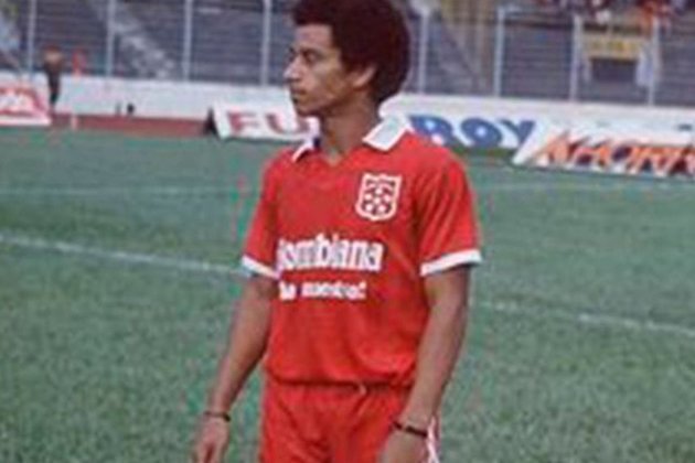 8º Lugar (empate entre três nomes): Anthony de Ávila (Colômbia): 29 gols em 94 jogos disputados. Clubes que o jogador defendeu: América de Cali (COL), Unión de Santa Fé (ARG), MetroStars (EUA) e Barcelona de Guayaquil (EQU).