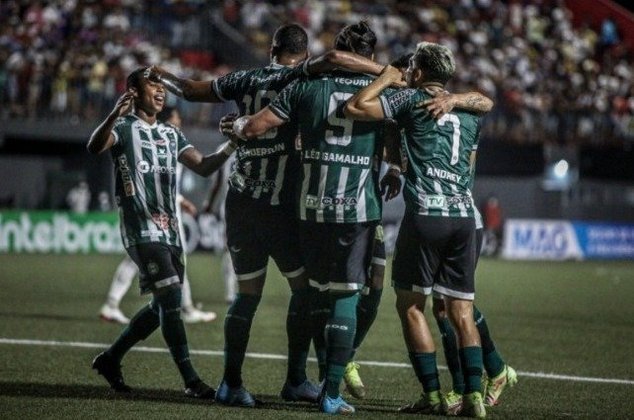 9° - Coritiba: 66,66% de aproveitamento (14 jogos, 8 vitórias, 4 empates e 2 derrotas / 22 gols marcados e 11 sofridos).