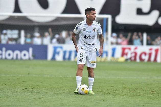 9º lugar - Santos: 11.904 pontos (- 3 posições com relação ao ranking de 2022)