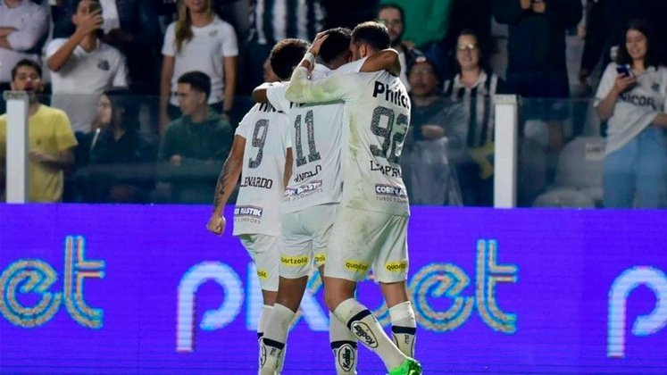 9º lugar: SANTOS (26 pontos) - 19 jogos - Título: 0,33% / Libertadores: 17,8% / Rebaixamento: 6,1% 