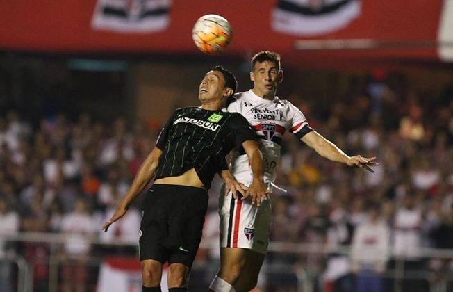 9º lugar: São Paulo 0 x 2 Atlético Nacional - Libertadores 2016 - Morumbi - O Tricolor recebeu a equipe colombiana pela semifinal da Libertadores daquele ano. Cerca de 61.776 pessoas assistiram à partida e a renda foi de R$ 7,5 milhões