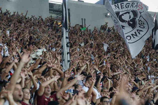 9º lugar - Vasco: média de 22.998 torcedores em 8 partidas