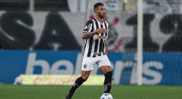 9° - Nathan Silva (24 anos): Zagueiro - Valor de mercado: 4 milhões de euros (R$ 25,5 milhões) - Contrato até dezembro de 2023.