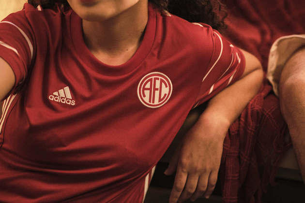A Adidas lançou, nesta quinta-feira, uma camisa especial para o América-RJ. A peça faz parte da coleção 